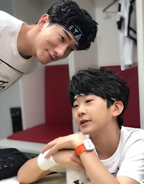 张亮儿子爆料视频大全集,揭秘星二代成长幕后